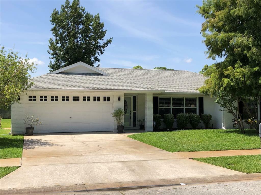 Property Photo: 1162 Peachtree Road FL 32114