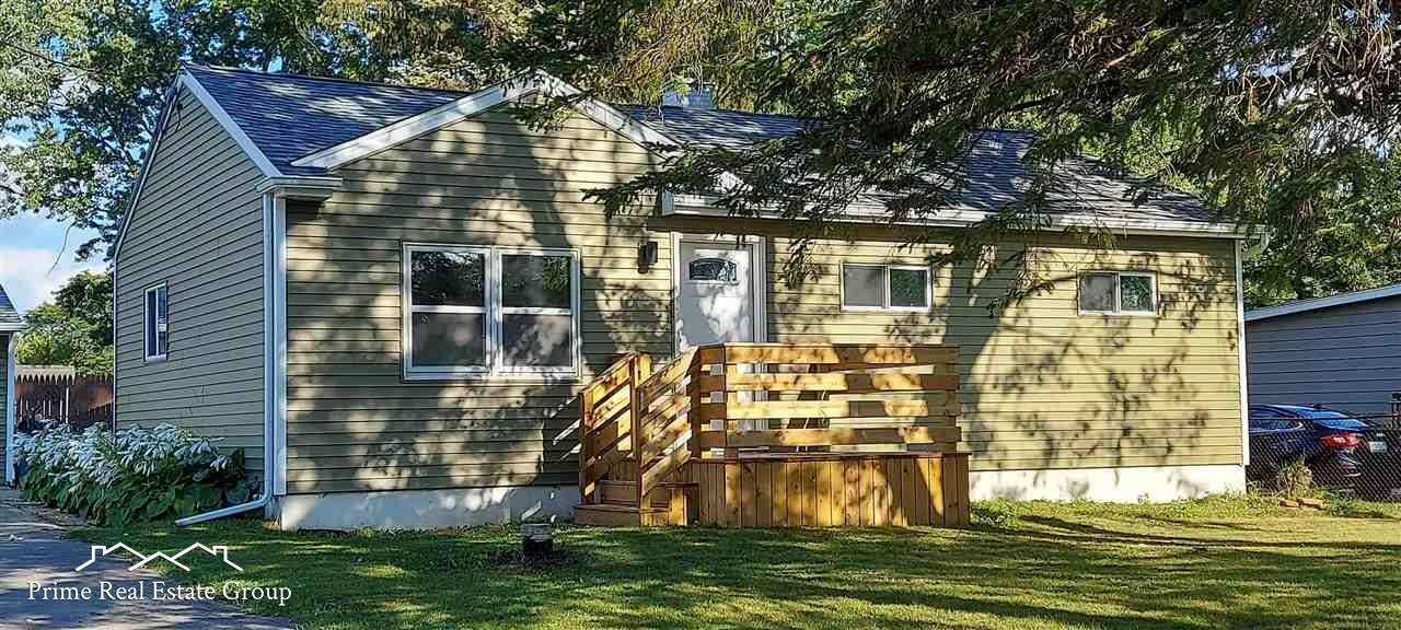 Property Photo:  5048 Hartland  MI 48506 