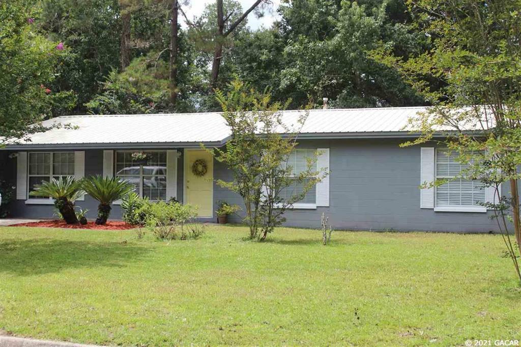 Property Photo:  2826 NW 48th Avenue  FL 32605 