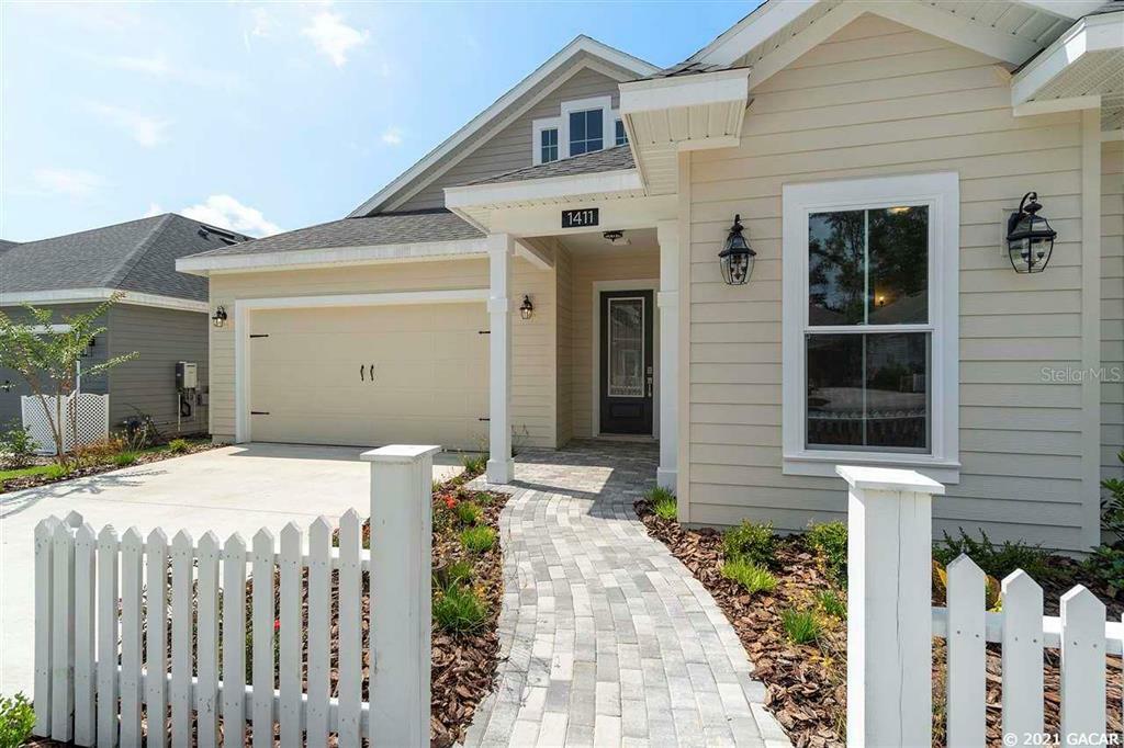 Property Photo:  1411 NW 132nd Boulevard  FL 32669 