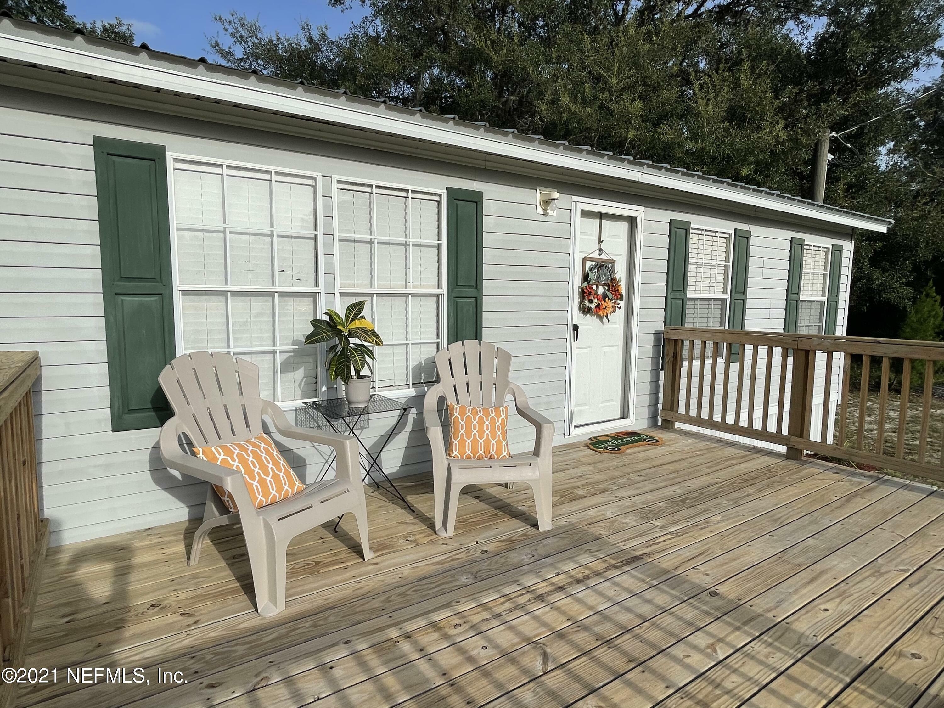 Property Photo:  142 Walker Avenue  FL 32177 