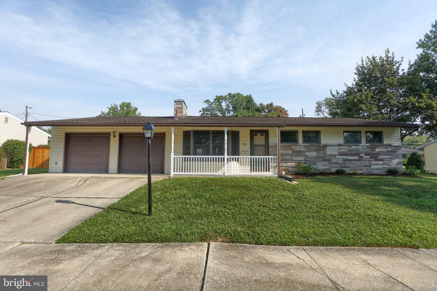 Property Photo: 3514 Hawthorne Drive PA 17011
