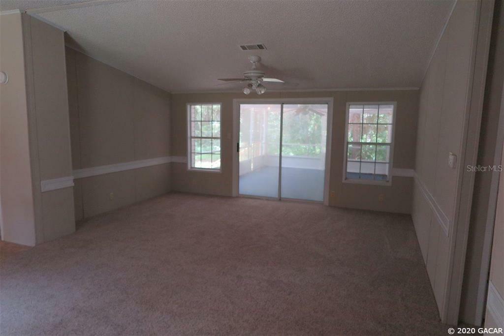 Property Photo:  1157 NE 424th Avenue  FL 32680 