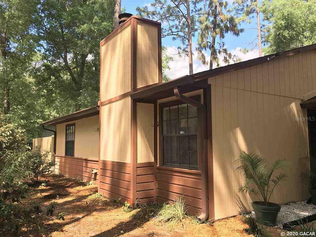 Property Photo:  2116 SW 73 Street  FL 32607 