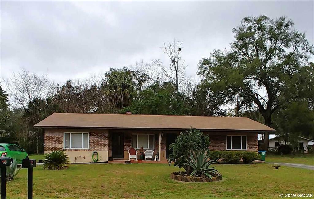 Property Photo:  108 &Amp 110 NE 6th Street  FL 32626 