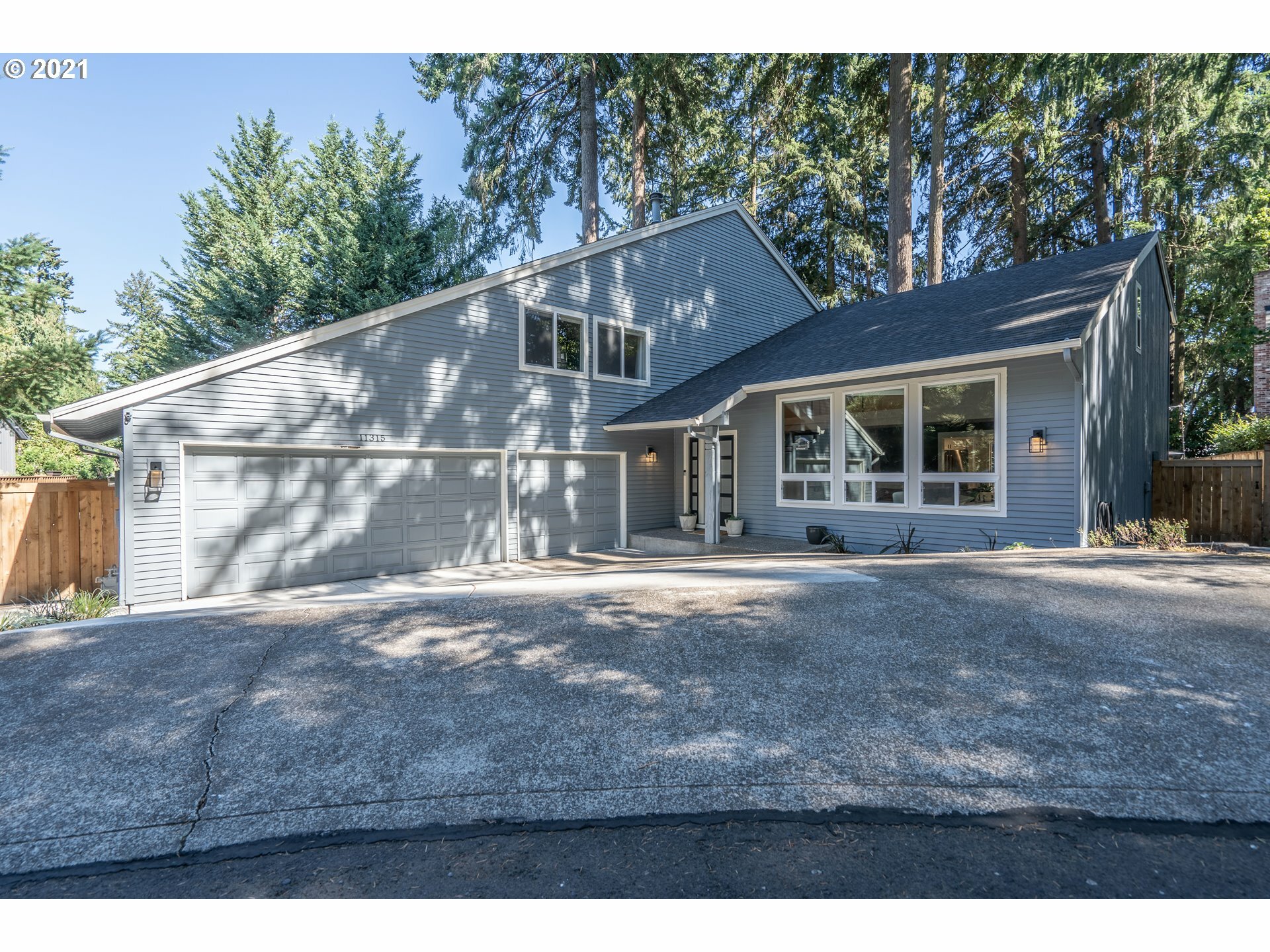 Property Photo: 11315 SW Nova Ct OR 97223
