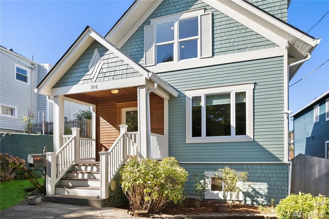 Property Photo:  906 N 83rd St  WA 98103 