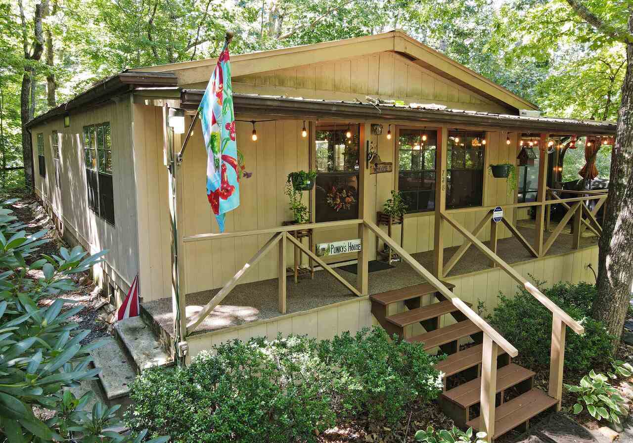 Property Photo:  738 Coon Cove Road  GA 30546 