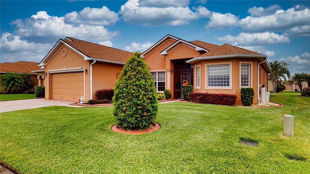Property Photo:  4340 Heath Land Lane  FL 33859 