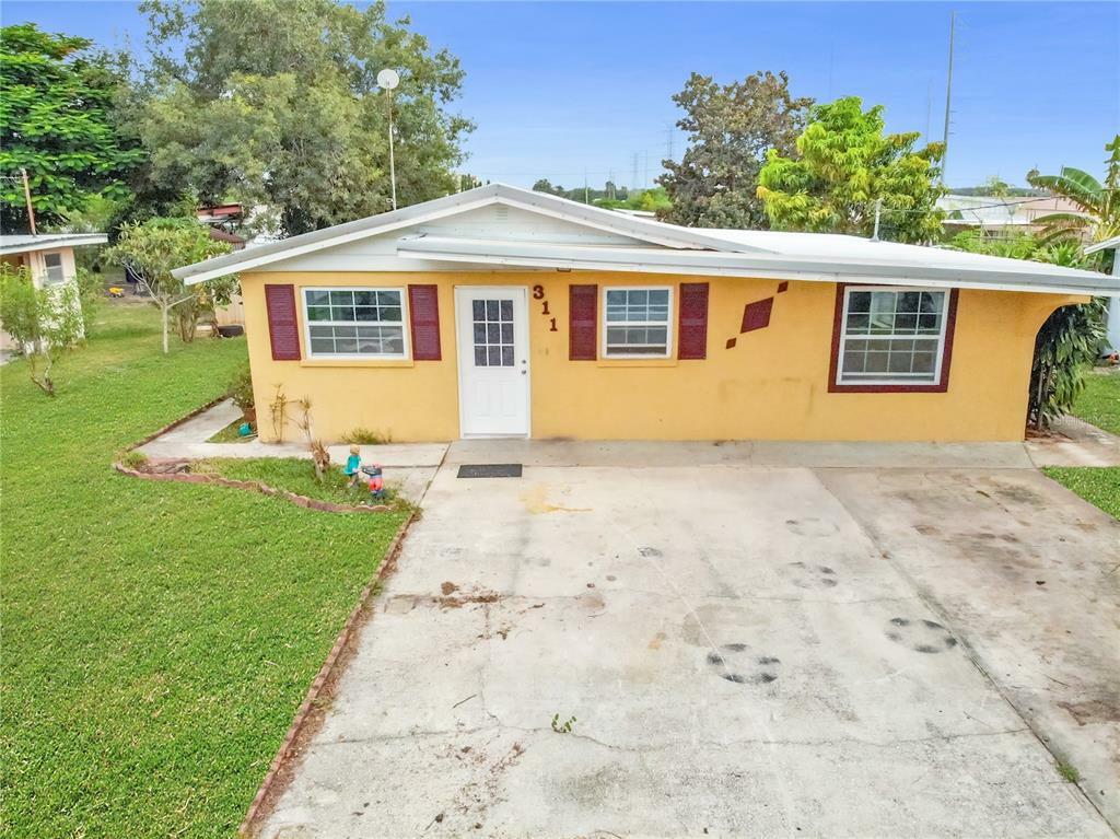 Property Photo:  311 Avon Way  FL 33825 