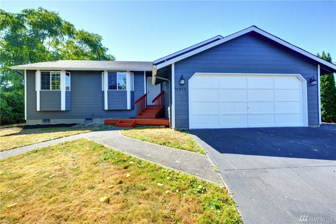 Property Photo:  6812 87th St NE  WA 98270 