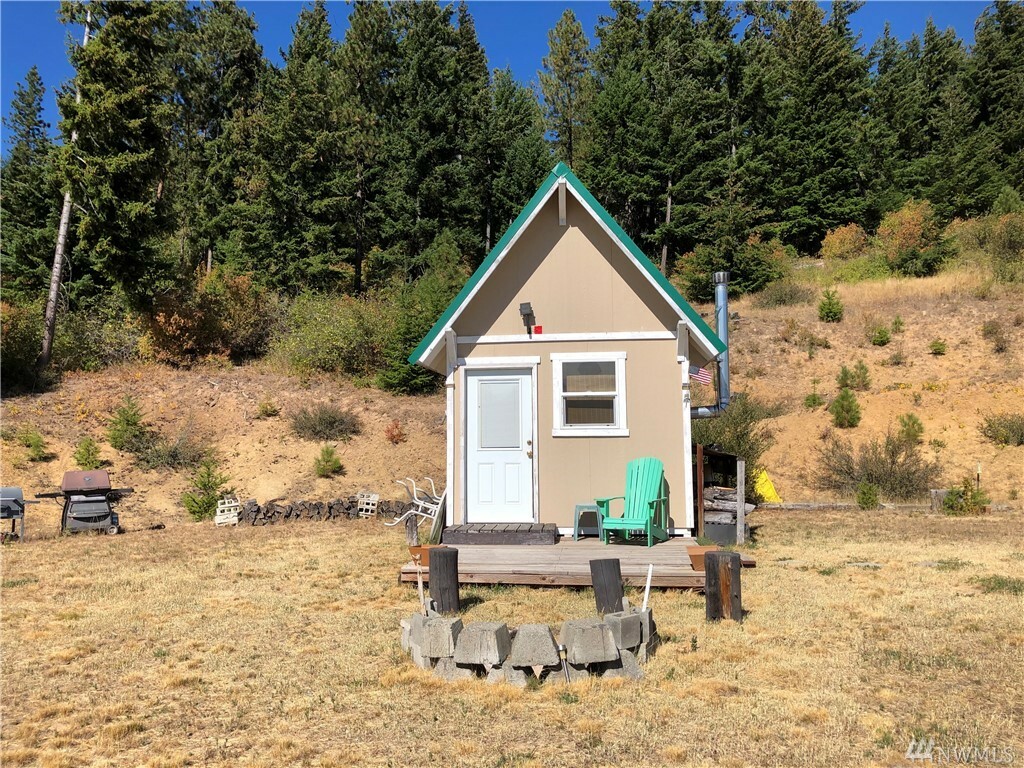 Property Photo:  1370 Horizon Ridge Dr  WA 98922 