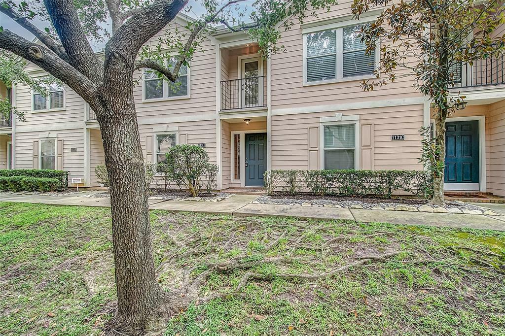 Property Photo:  1131 W 24th Street D  TX 77008 