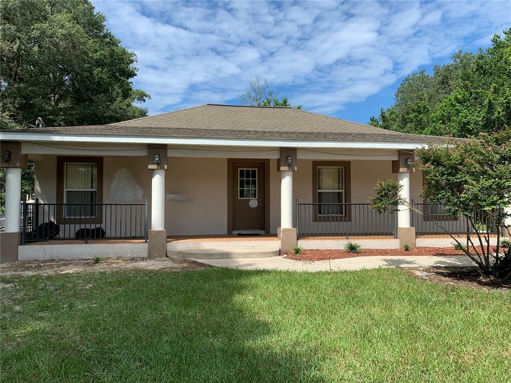 Property Photo:  803 Powell Street  FL 34785 