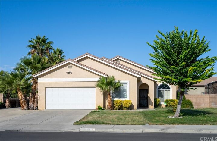 Property Photo:  26853 Howard Manor  CA 92544
