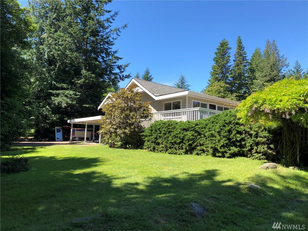 Property Photo:  661 Buckhorn Rd  WA 98245 