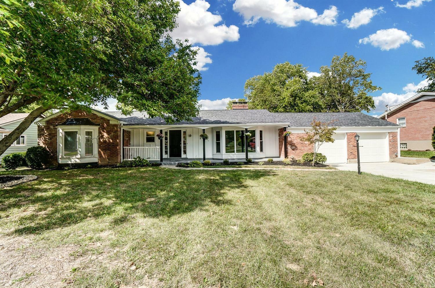 Property Photo: 1086 Meredith Dr OH 45231