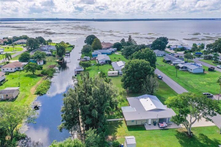 201 1st Ave S  Lake Wales FL 33859 photo