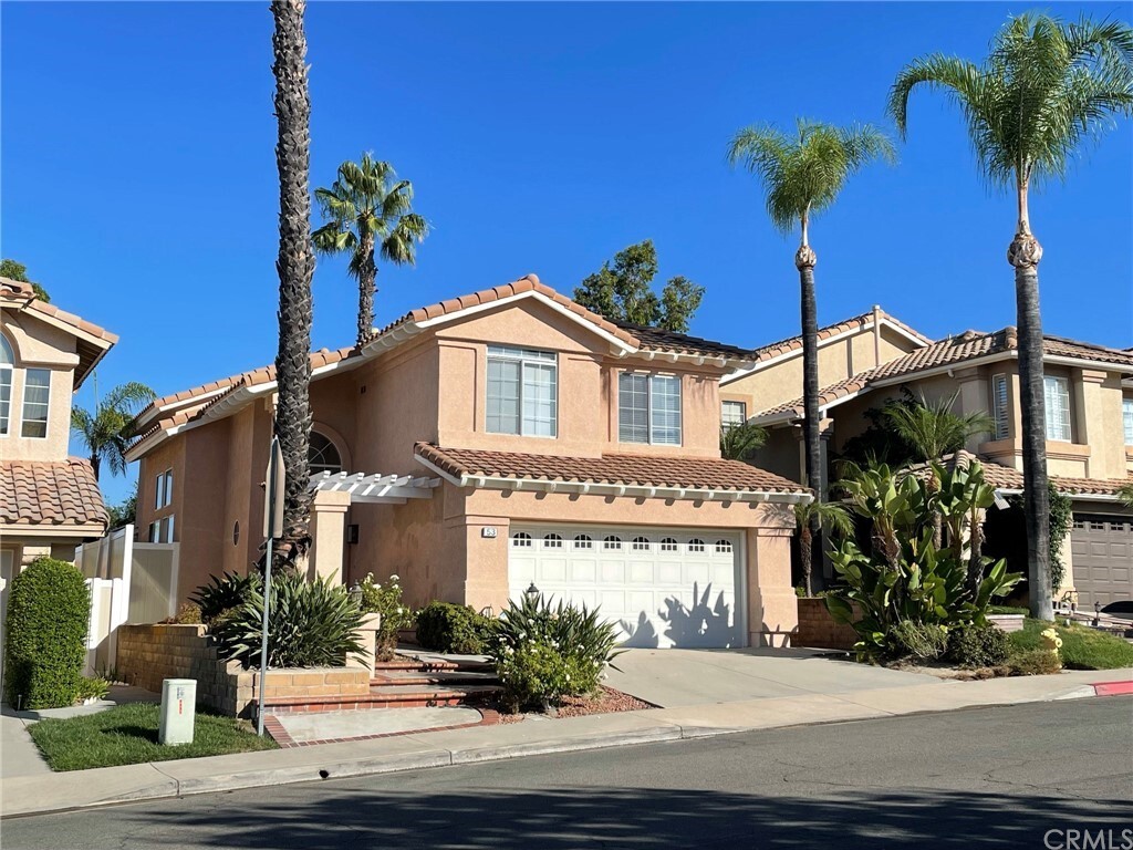 Property Photo:  53 Lunette Avenue  CA 92610 