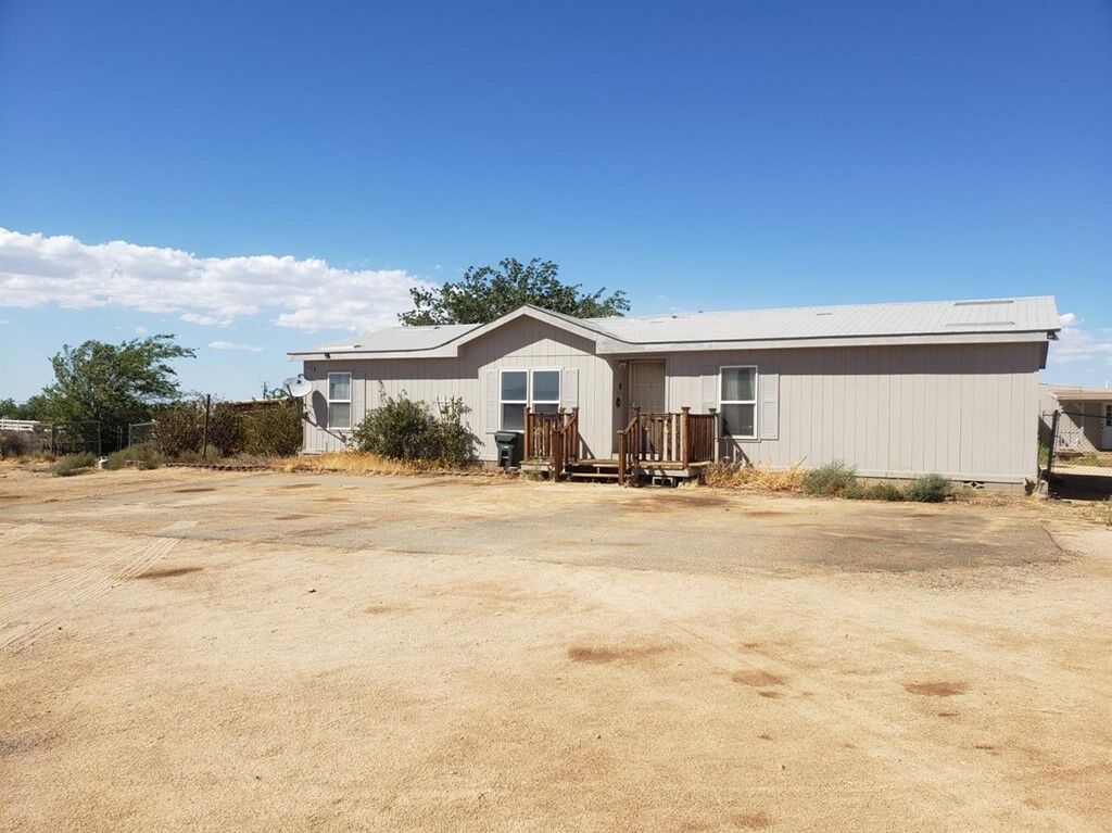Property Photo:  22558 Via Seco Street  CA 92308 