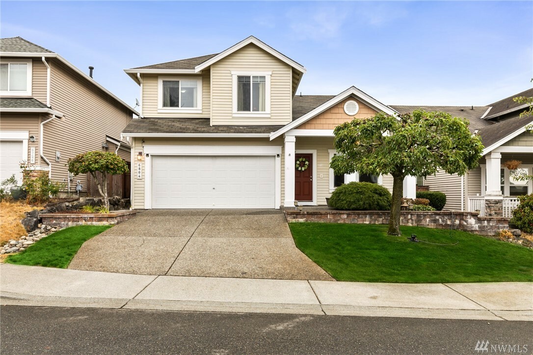 Property Photo: 6804 Perry Ave SE WA 98092