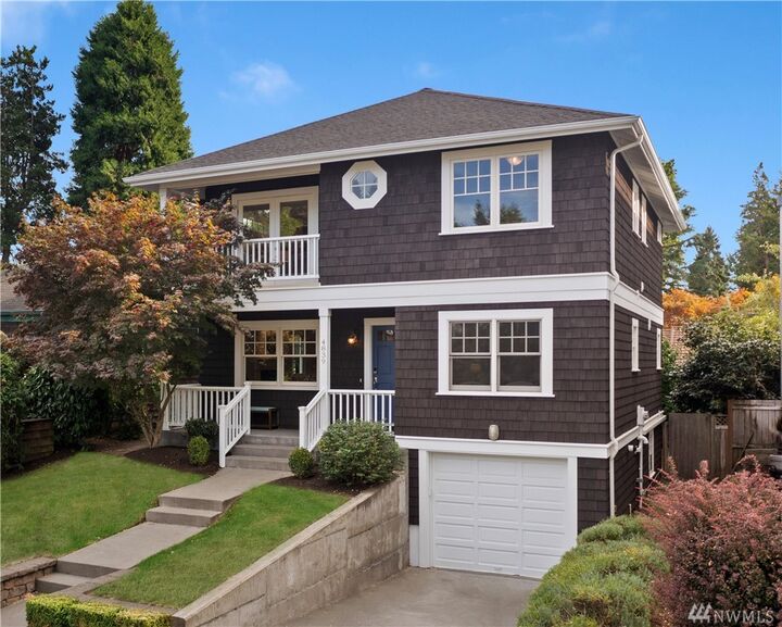 4839 NE 43rd St  Seattle WA 98105 photo