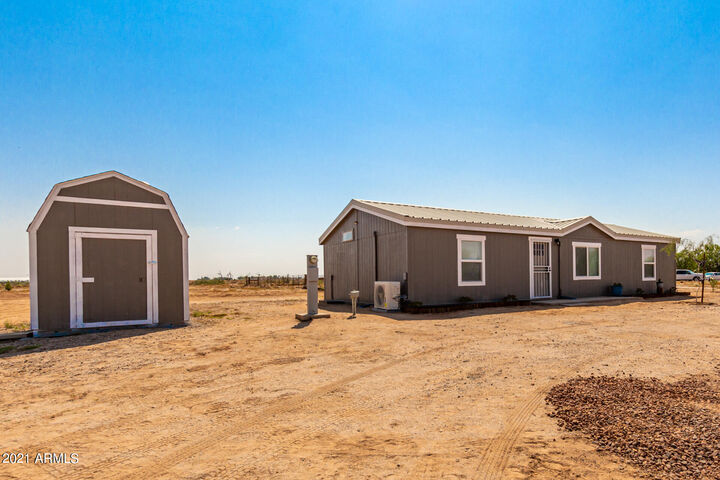 Property Photo:  3185 E Lakeland Drive  AZ 85194