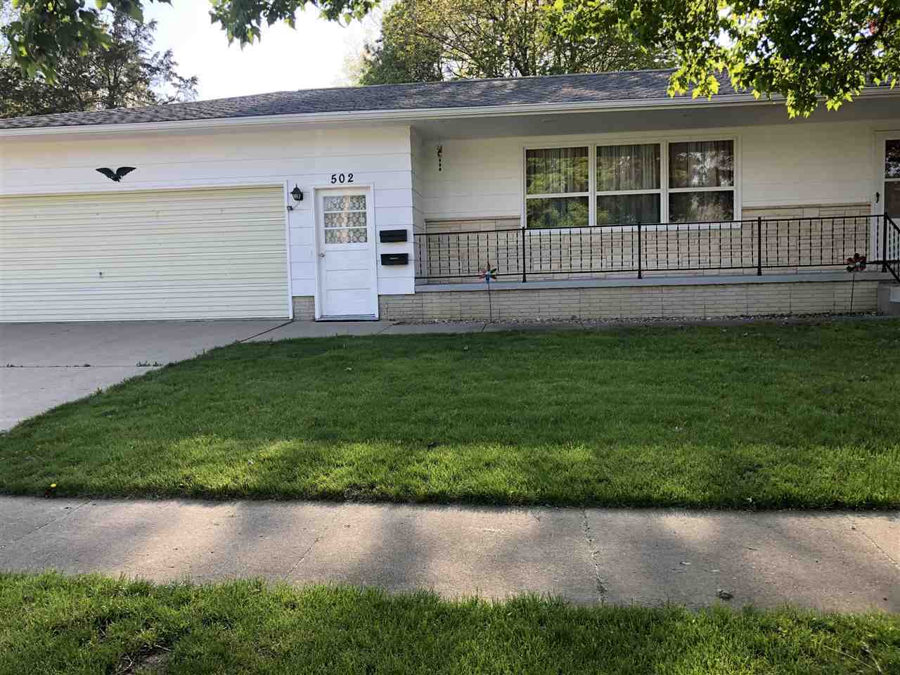 Property Photo:  502 SW 3rd Street  IA 50677 