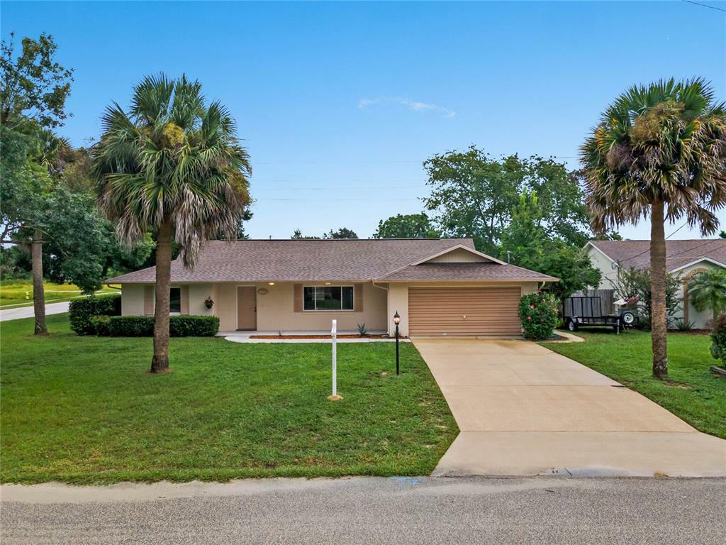 Property Photo: 960 Stratton Street FL 32725