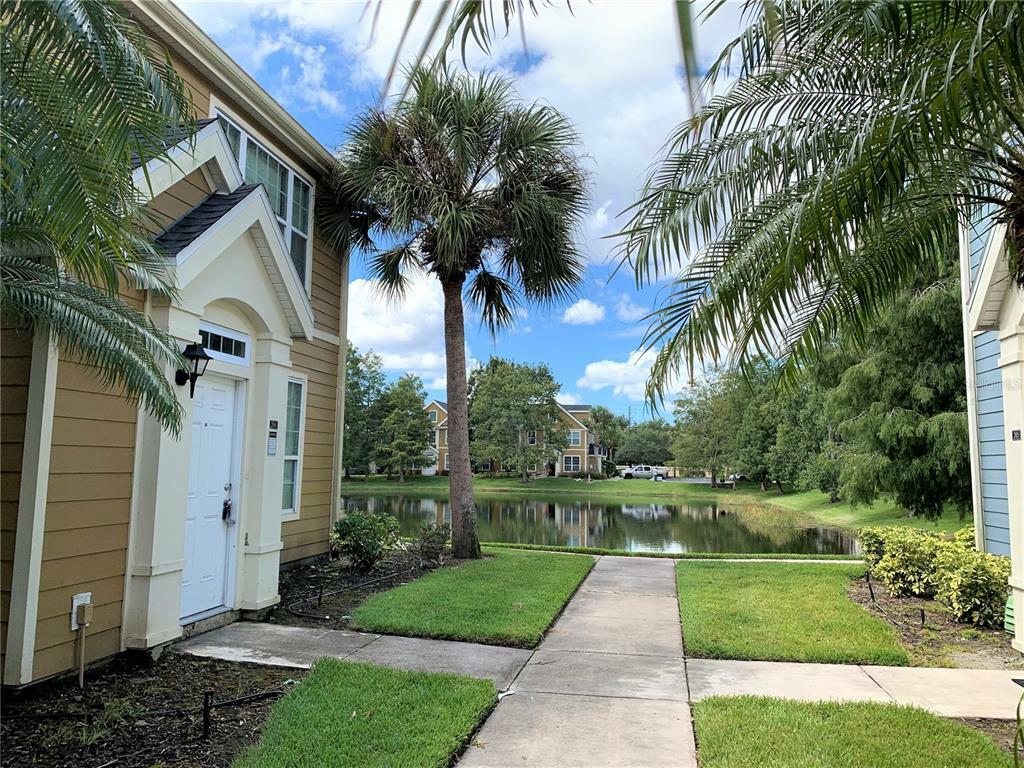 Property Photo:  5550 Rosehill Road 204  FL 34233 