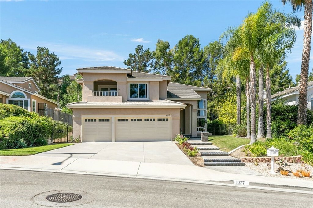 Property Photo:  1077 S Rexford Lane  CA 92808 