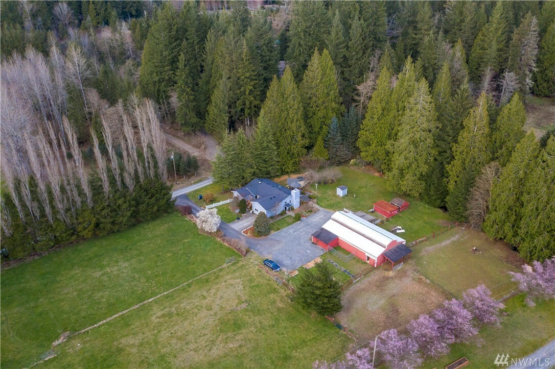 Property Photo:  25212 78th St SE  WA 98272 