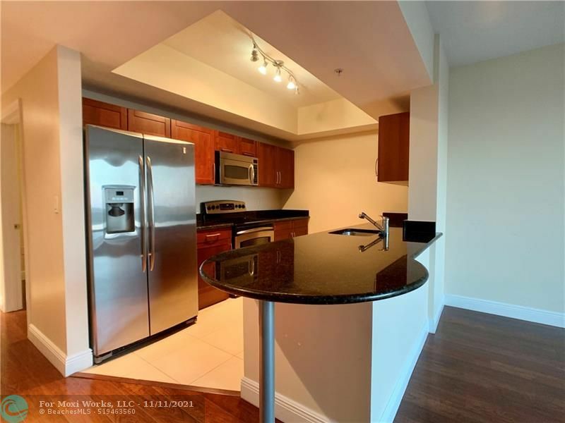 Property Photo:  7275 SW 90 Way G607  FL 33156 
