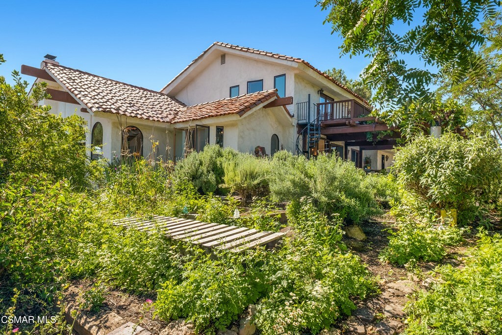 Property Photo:  29947 Triunfo Drive  CA 91301 