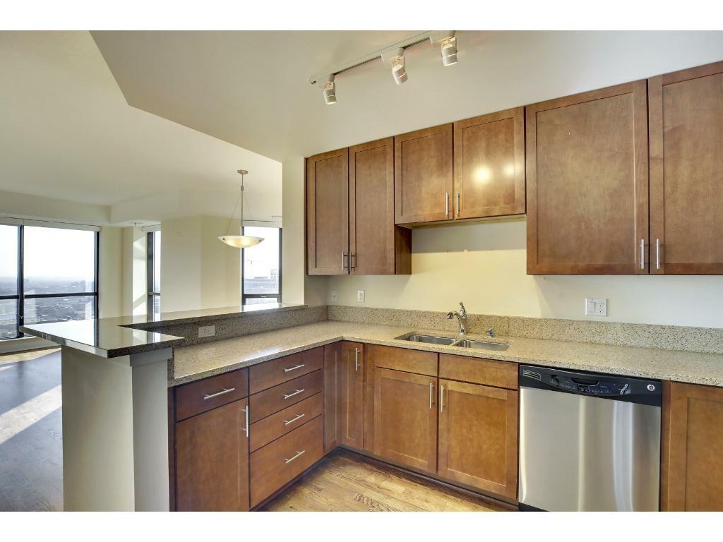 Property Photo:  100 3rd Avenue S 2508  MN 55401 