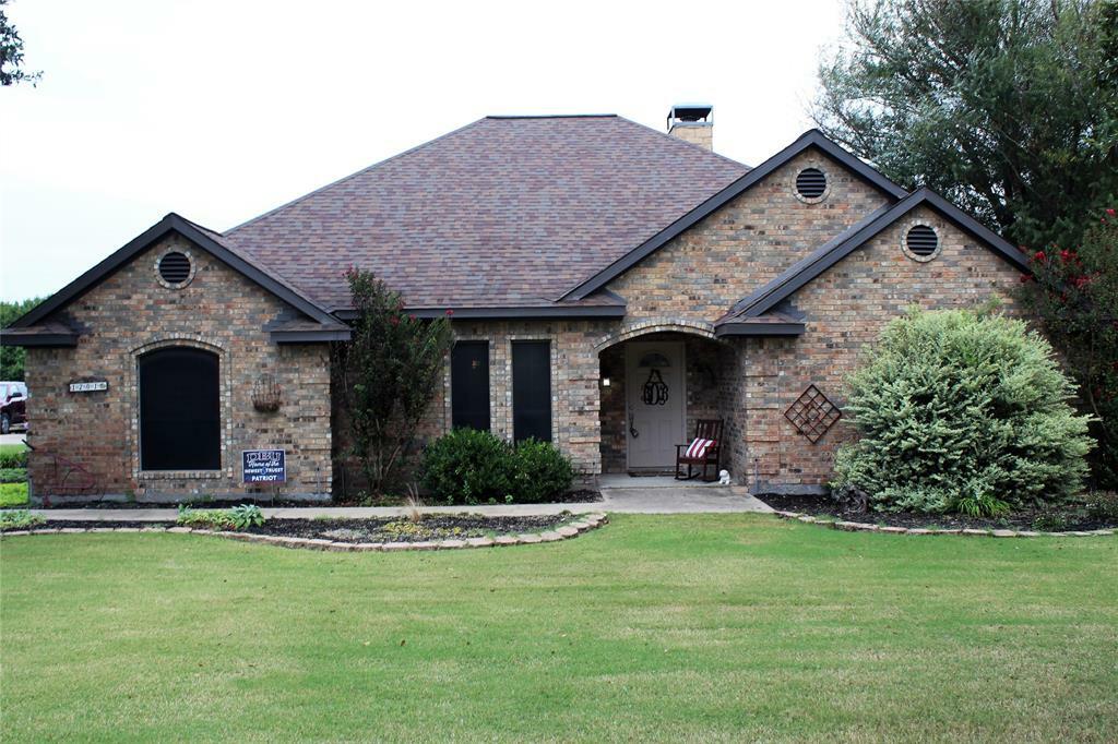 Property Photo:  1201 E Oaklawn Drive  TX 75160 