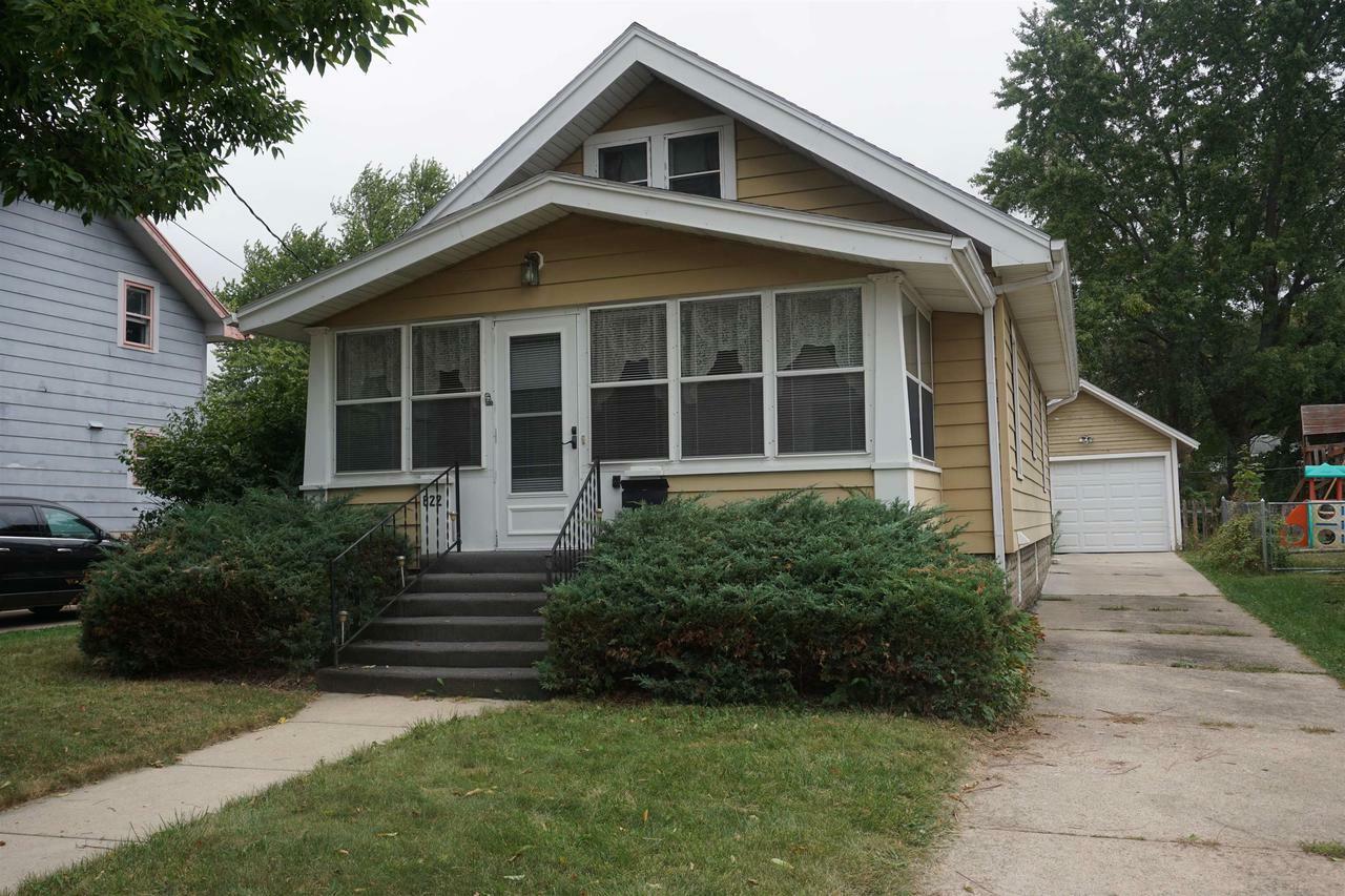 Property Photo:  822 Garfield Ave  WI 53511 