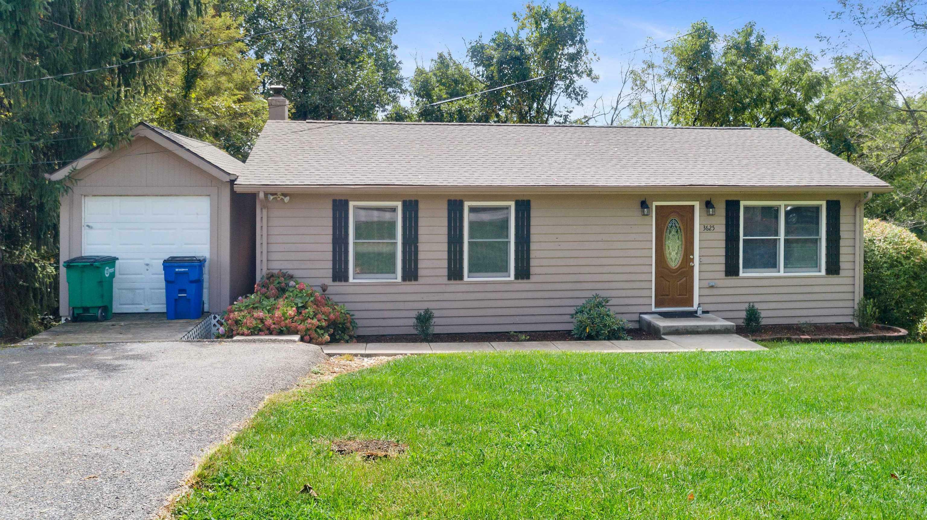 Property Photo:  3625 Kirby Drive SE  VA 24073 