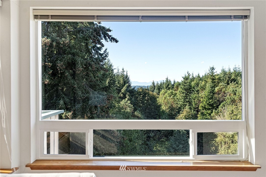 Property Photo: 3108 N Narrows Drive WA 98407