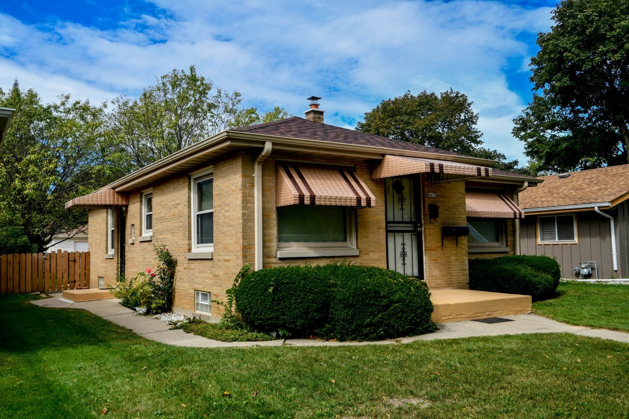 Property Photo:  4475 N 72nd St  WI 53218 