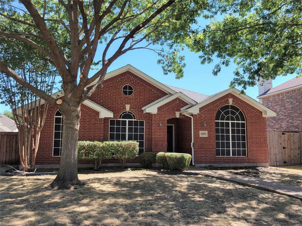 Property Photo:  1809 Modena Drive  TX 75033 