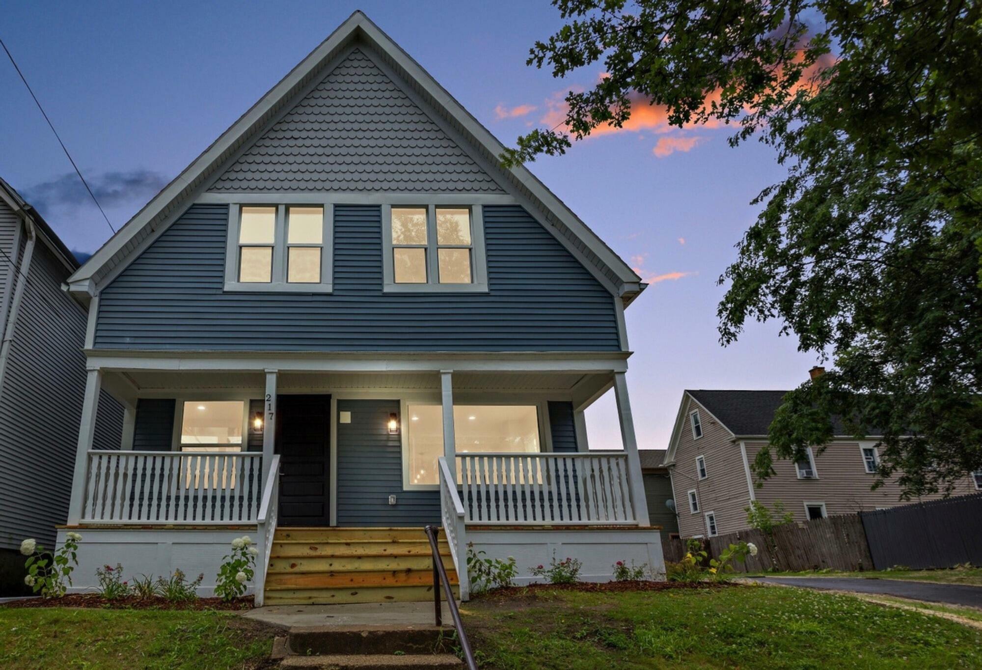 Property Photo: 217 E Garfield Ave WI 53212