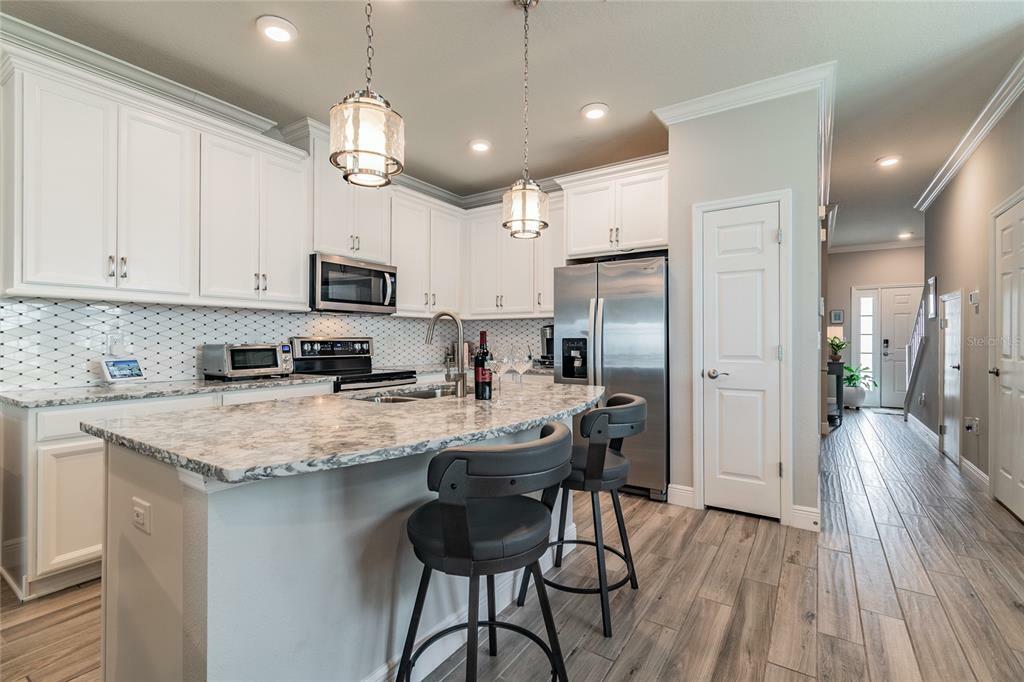 Property Photo: 1213 Sunset Lane FL 34698