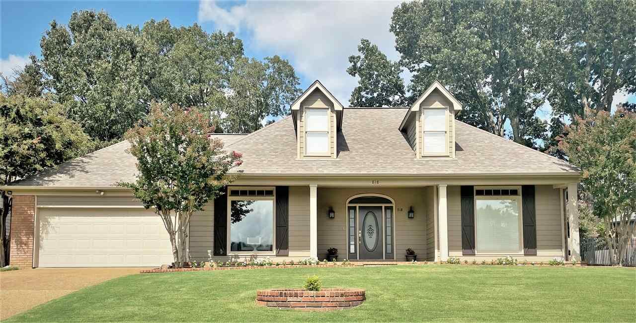 Property Photo: 818 Lancelot Cir TN 38017