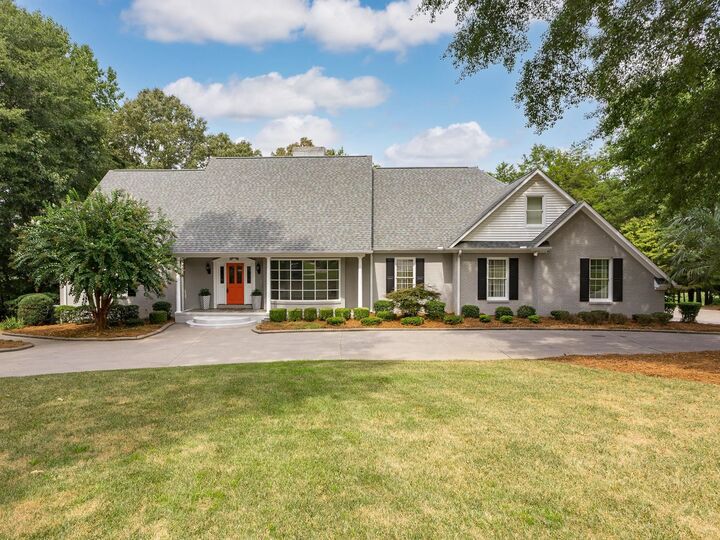 207 Carolina Club Dr.  Spartanburg SC 29306 photo