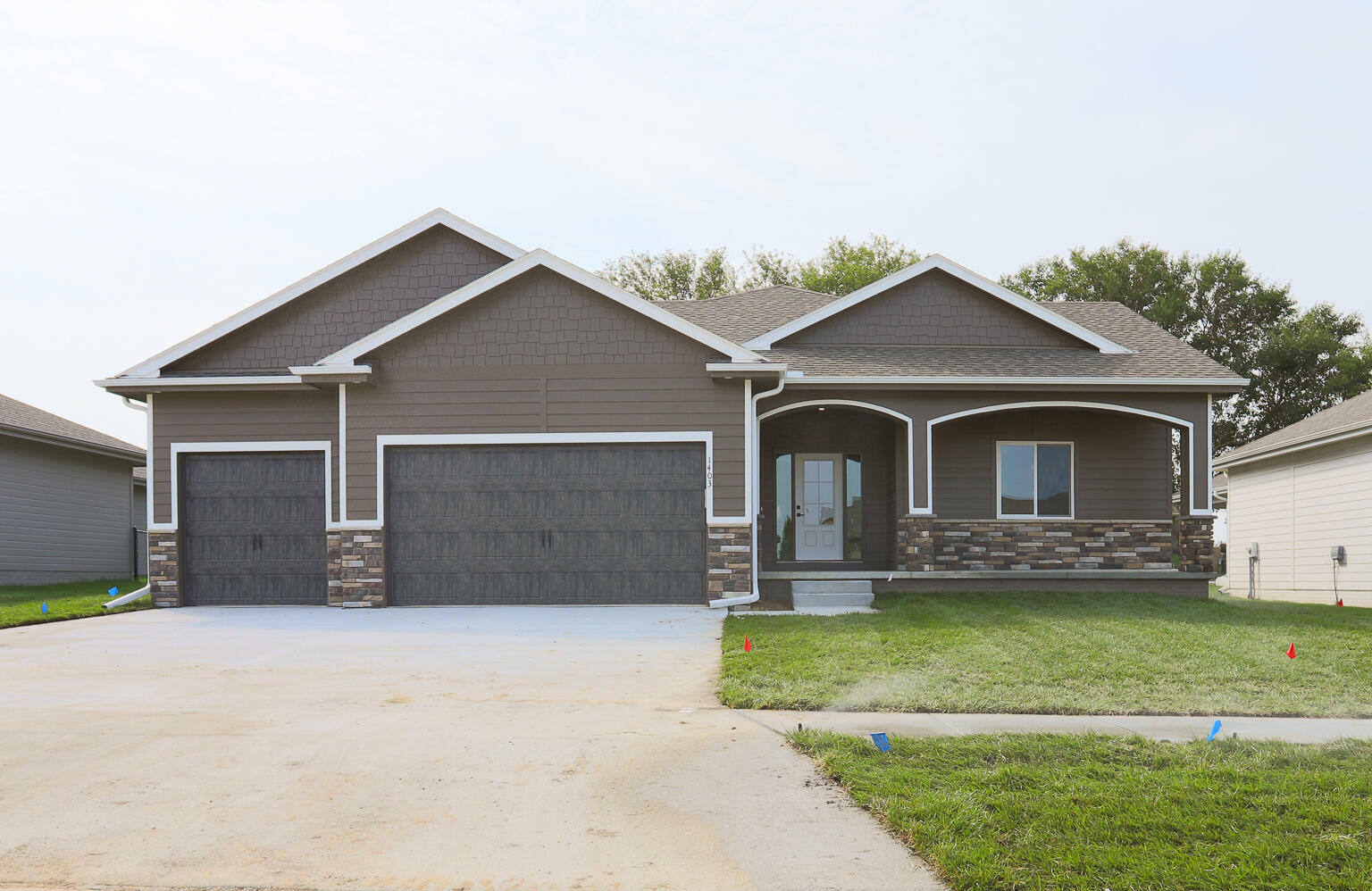 Property Photo:  1403 Abercorn Drive  IA 51503 