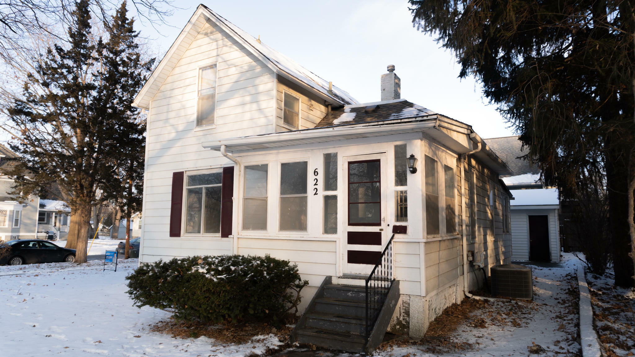 Property Photo:  622 Carroll Avenue  IA 50010 