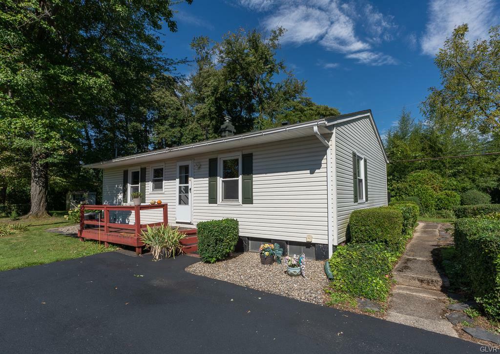 Property Photo:  5108 West Saucon Avenue  PA 18034 