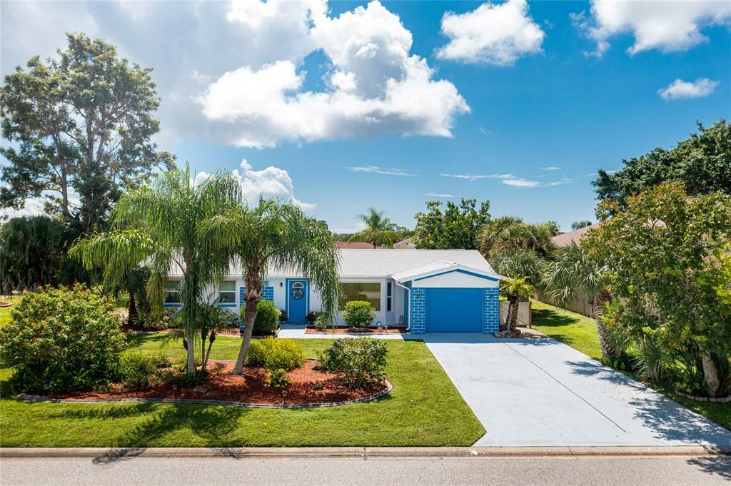 Property Photo:  282 Annapolis Lane  FL 33947 