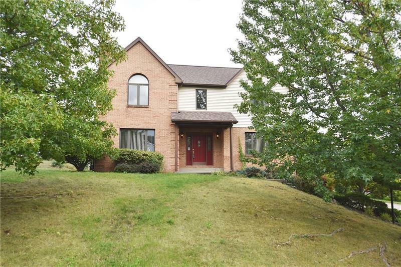 Property Photo:  704 Tamarack Dr  PA 15126 